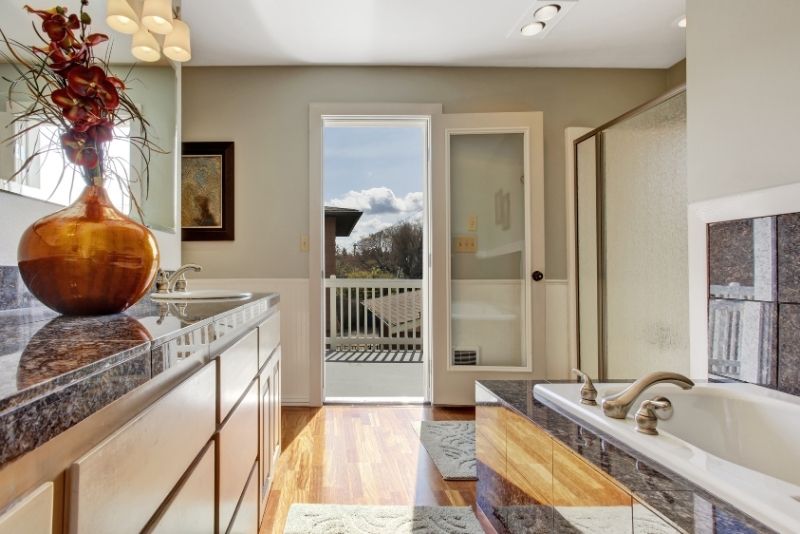 luxurious and extravagant bathroom renovations work