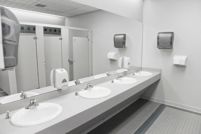 custom bathroom renovations for homeowners in Lake Macquarie
